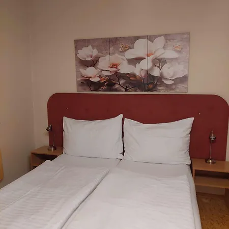 Guest house Greenstar 3*