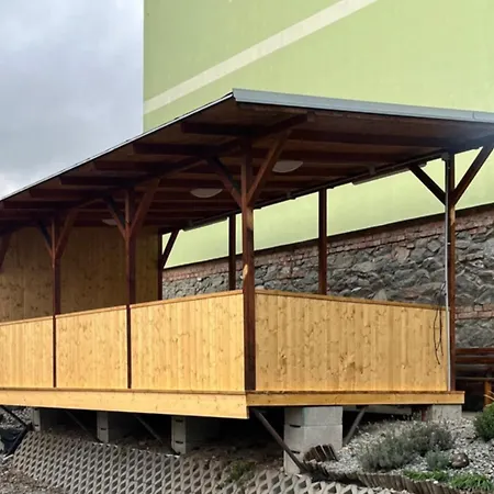 招待所 Greenstar 3*