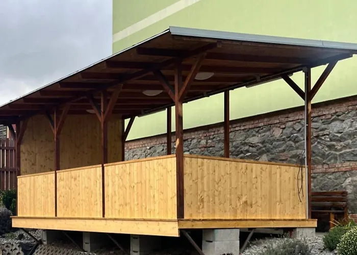 בית הארחה Greenstar 3*